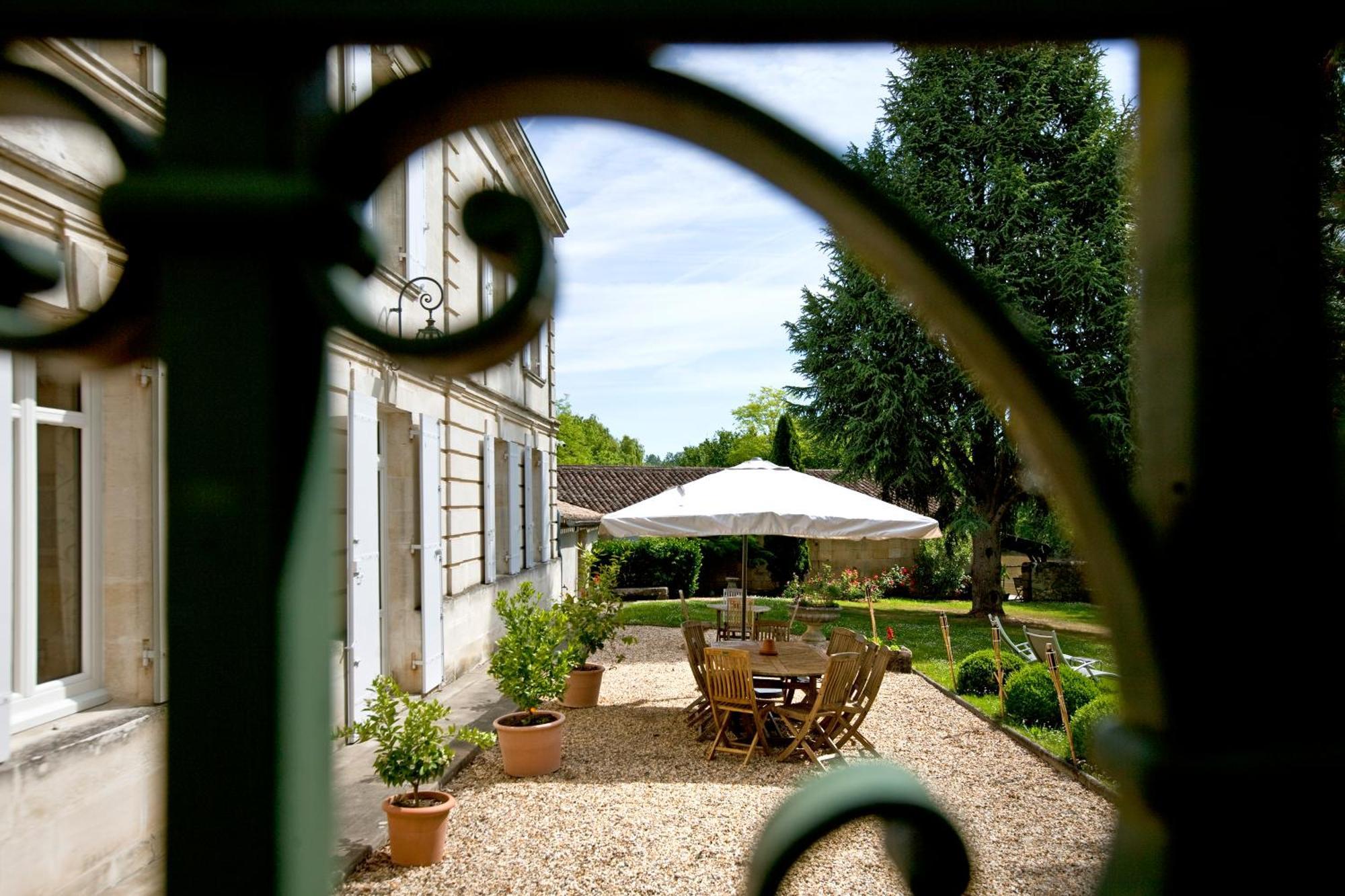 Chateau Magondeau Saillans (Gironde) Exterior foto